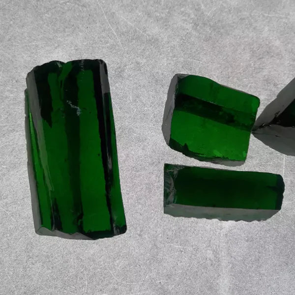 emerald green synthetic cubic zirconia rough