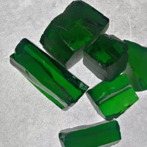 green cubic zirconia rough China