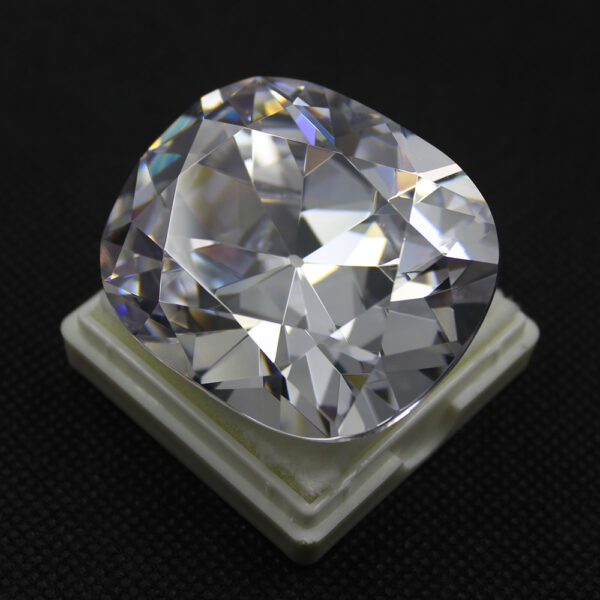 Jubilee Diamond Replica cubic zirconia wholesale price (1)