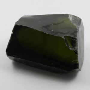 uncut peridot green cubic zirconia rough supplier