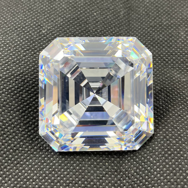 Lesedi La Rona diamond replica cubic zirconia supplier