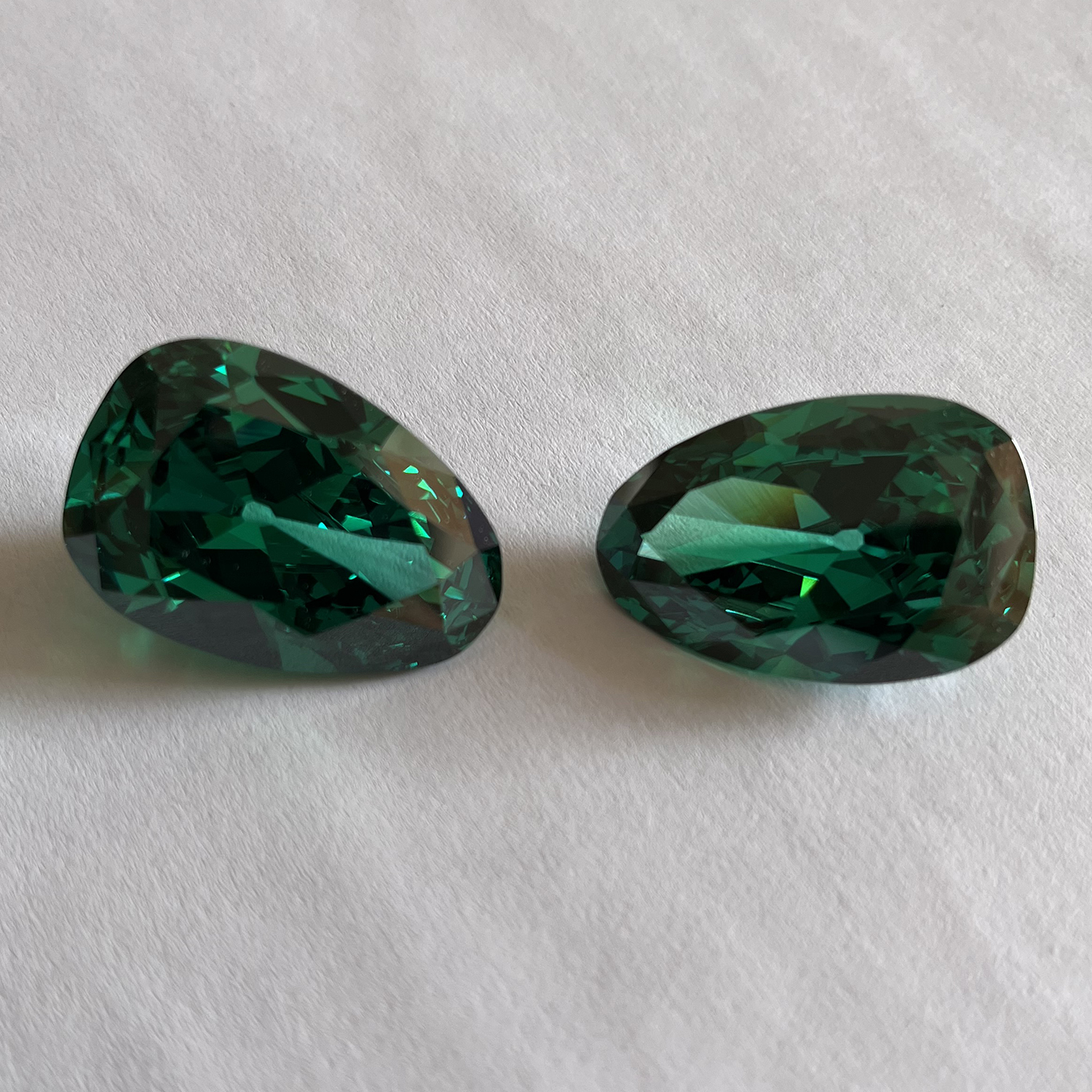 dresden green diamond replica cubic zirconia supplier