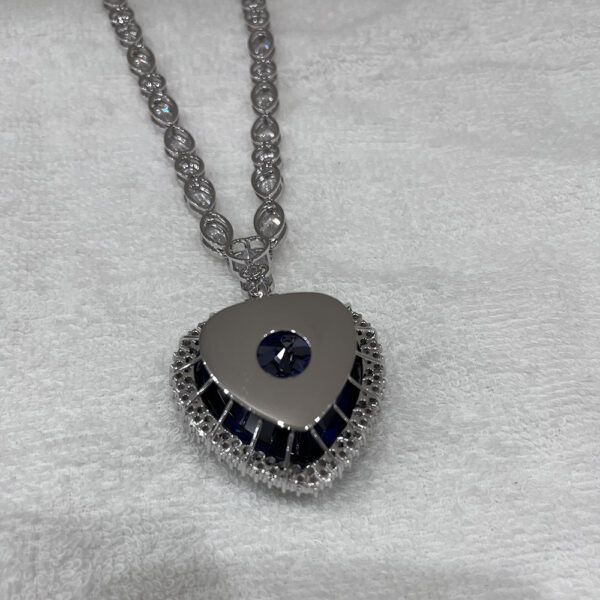 heart of ocean necklace