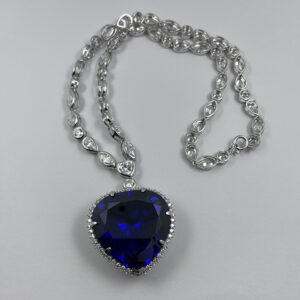 heart of ocean pendant