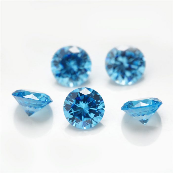aquamarine round cubic zirconia